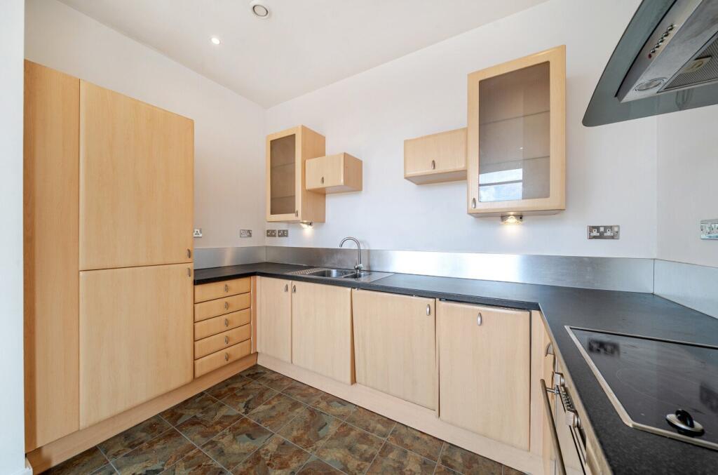 1317570-5-685d49b...