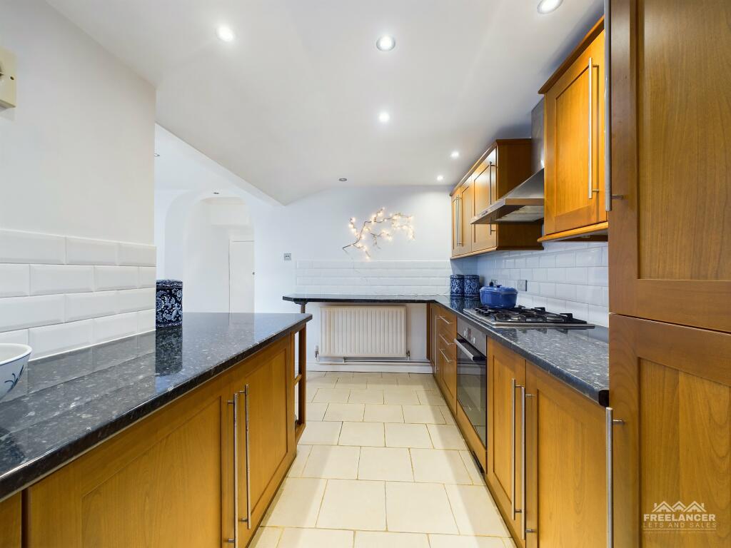 kitchen 2