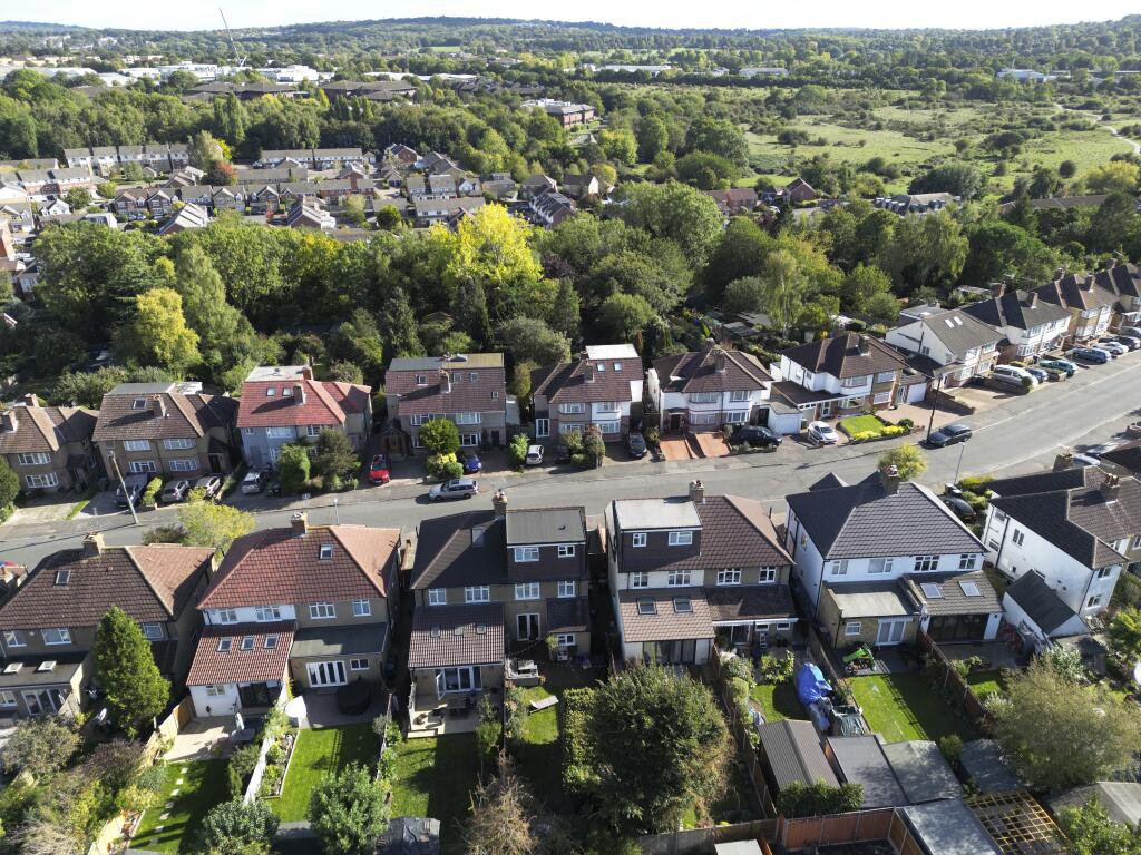 djifly202509221527567761758551947573photo