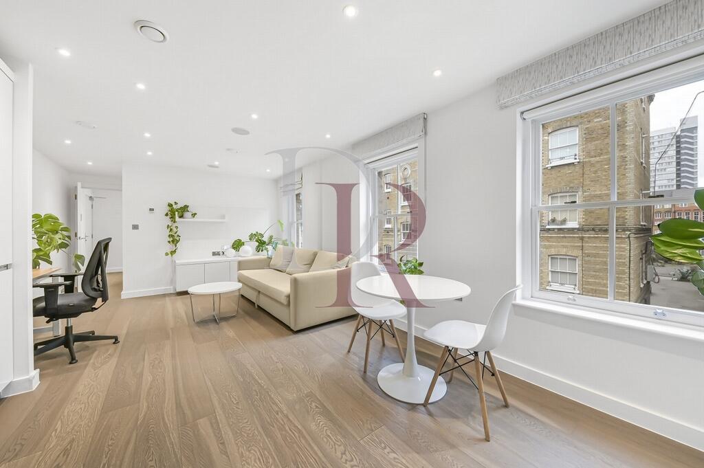 RECEPTION &amp; KITCHEN