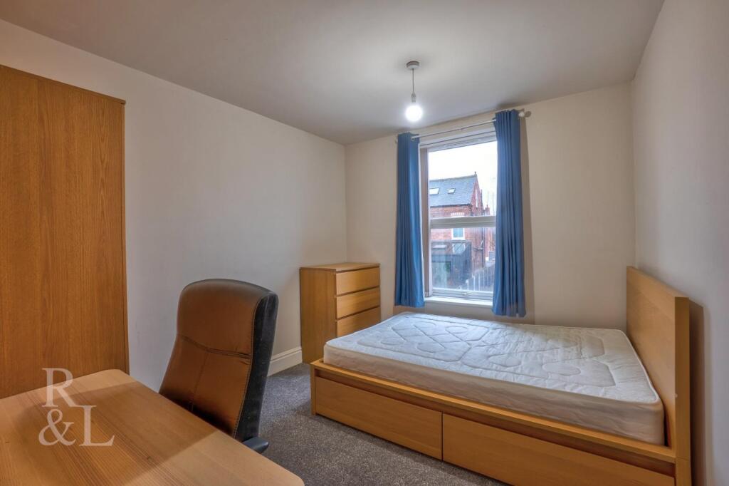 18 Rushworth Avenue (4).jpg