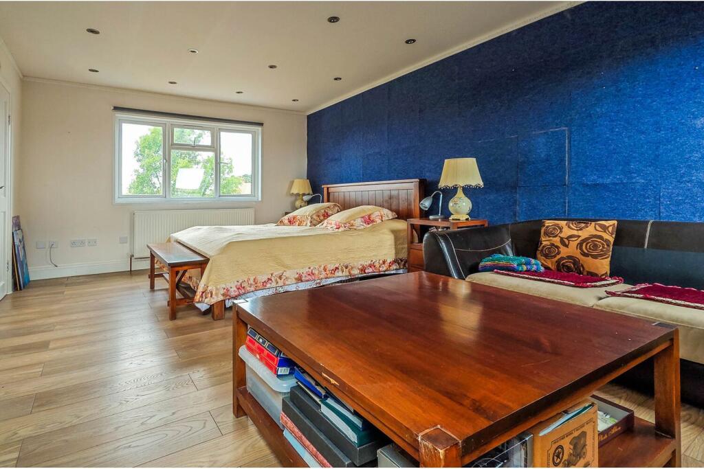 Master En-suite