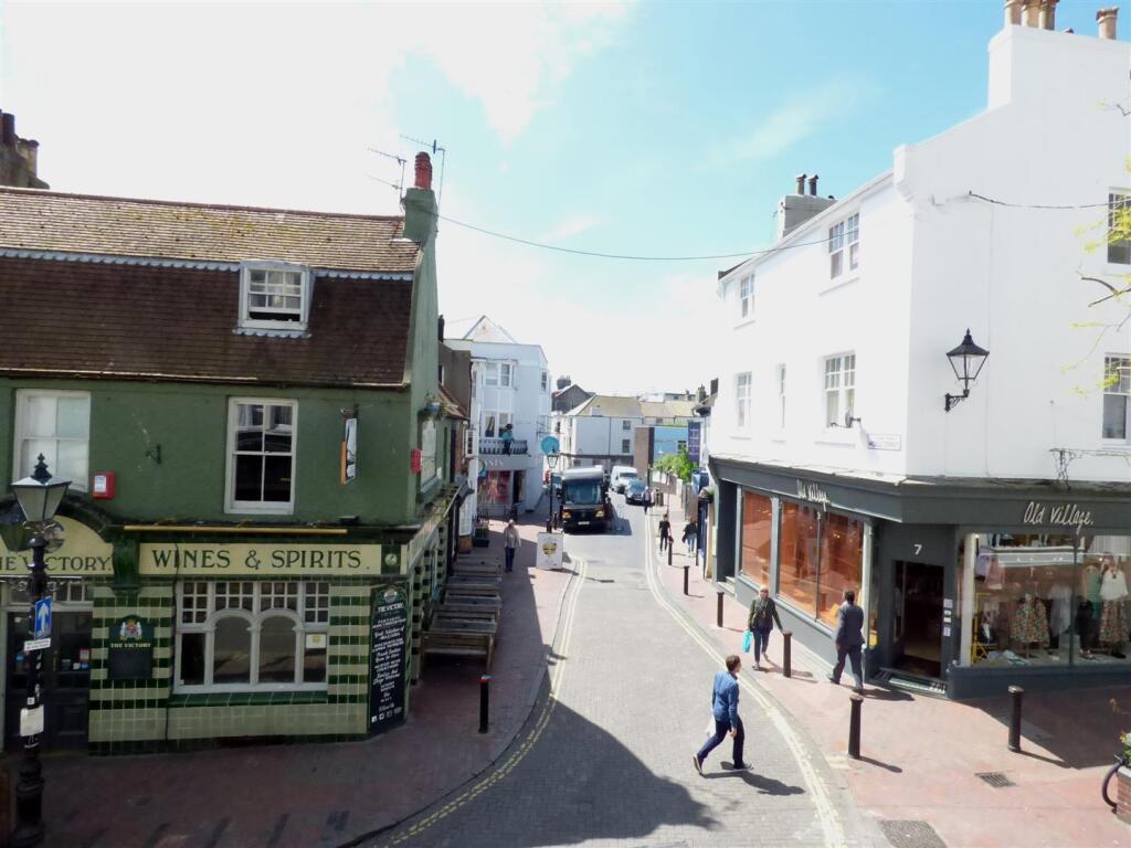 38B Duke Street - View.JPG