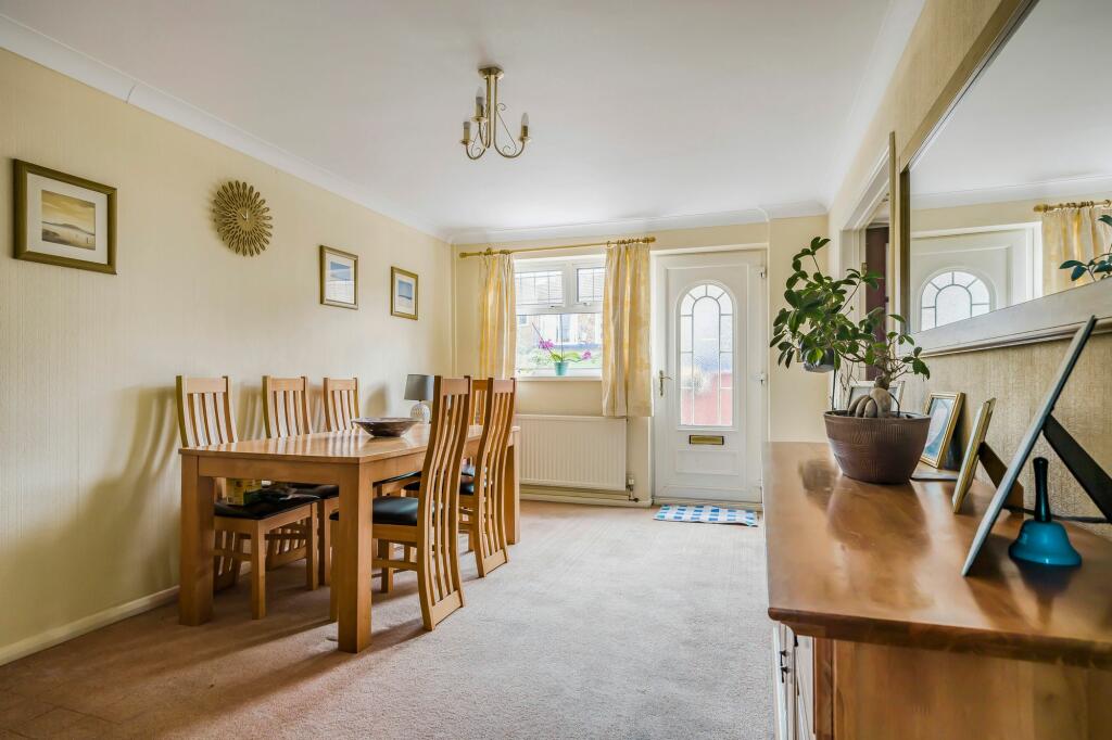 Dining Entrance Hall