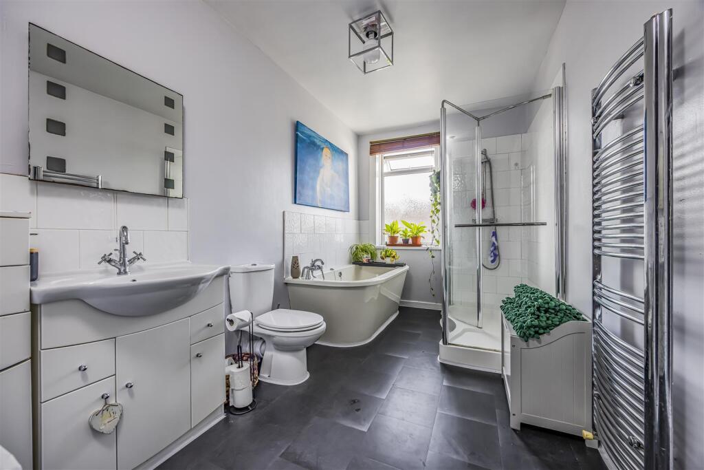 194 Newcome Road, Fratton-PorticoMarketing-SoldBy-