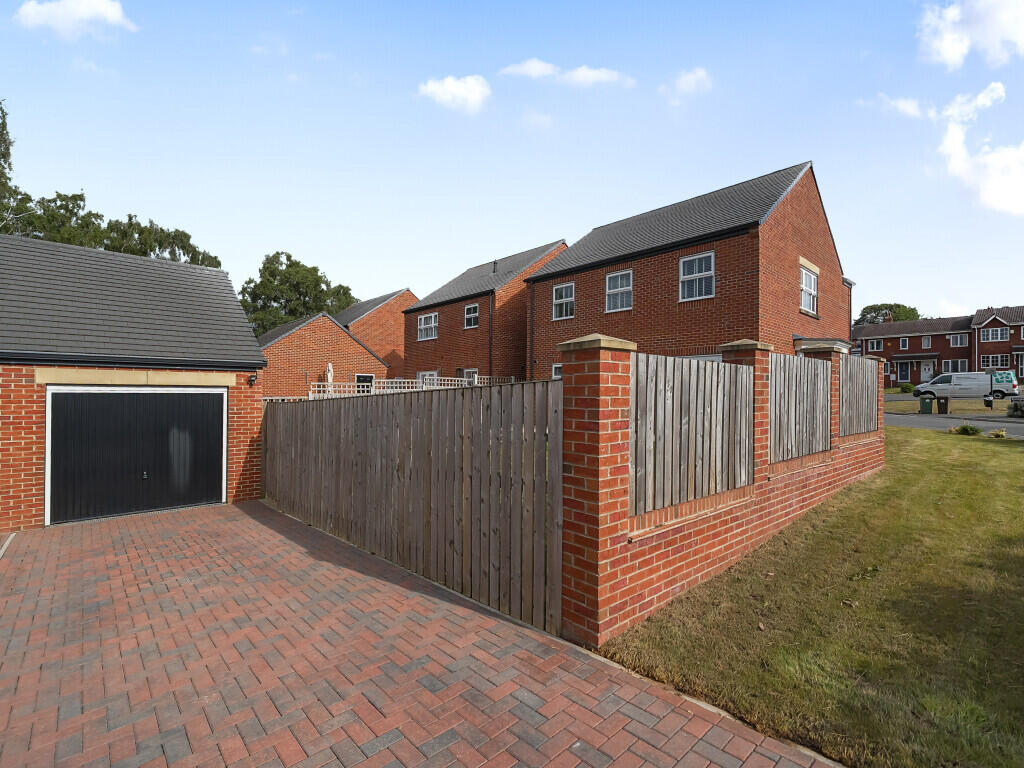 1326940-23-6877d8...