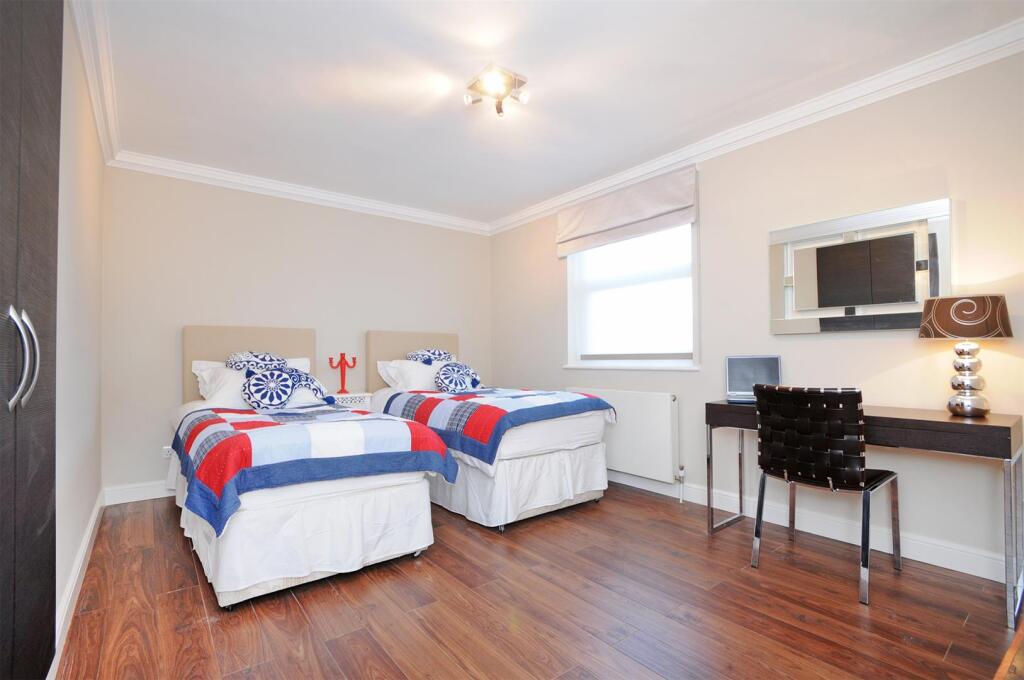 Bedroom 3.JPG