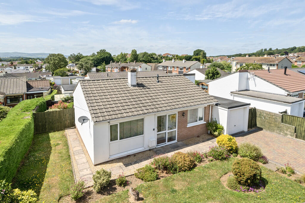 1316163-5-685d629...