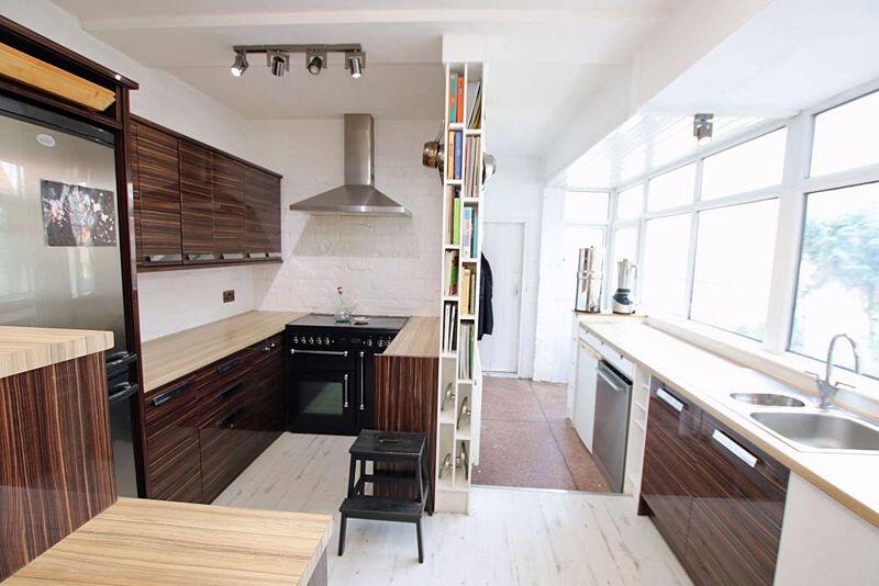 Kitchen area