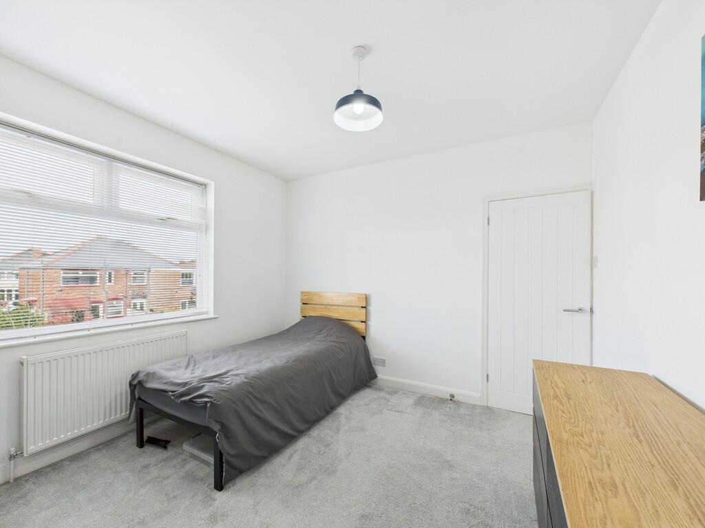 CAM01835G0-PR0186...