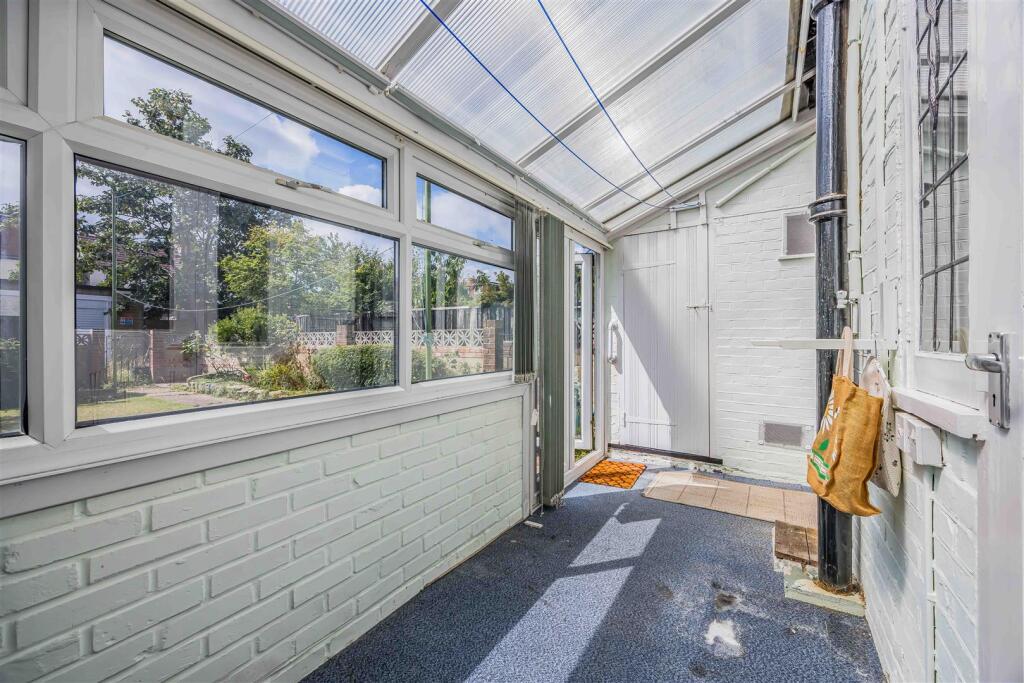 8 Wesley Grove, Copnor-Small-PorticoMarketing-Sold