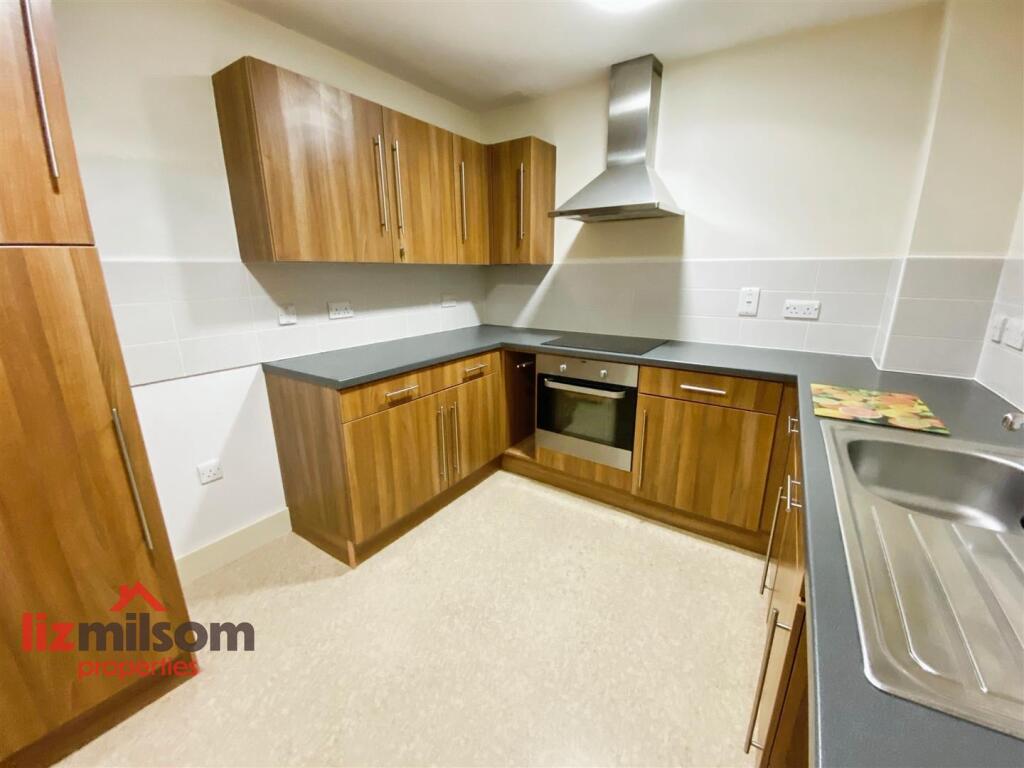 Fitted Kitchen
