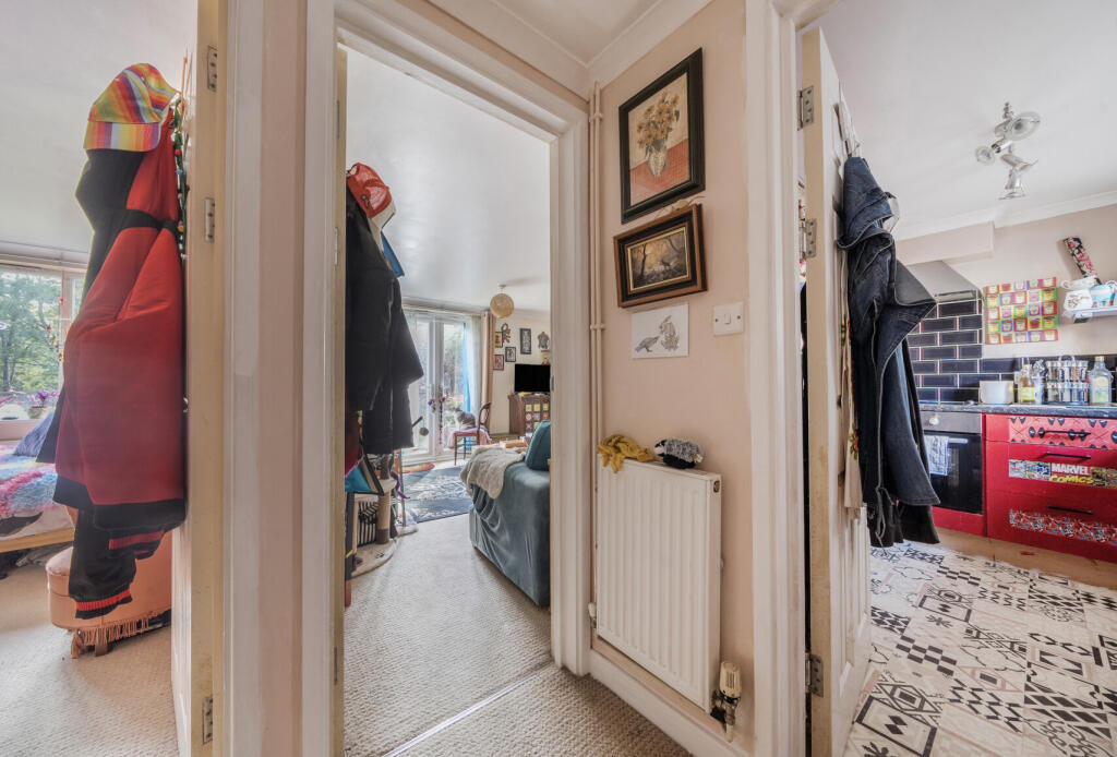 1353503-10-68c43e...