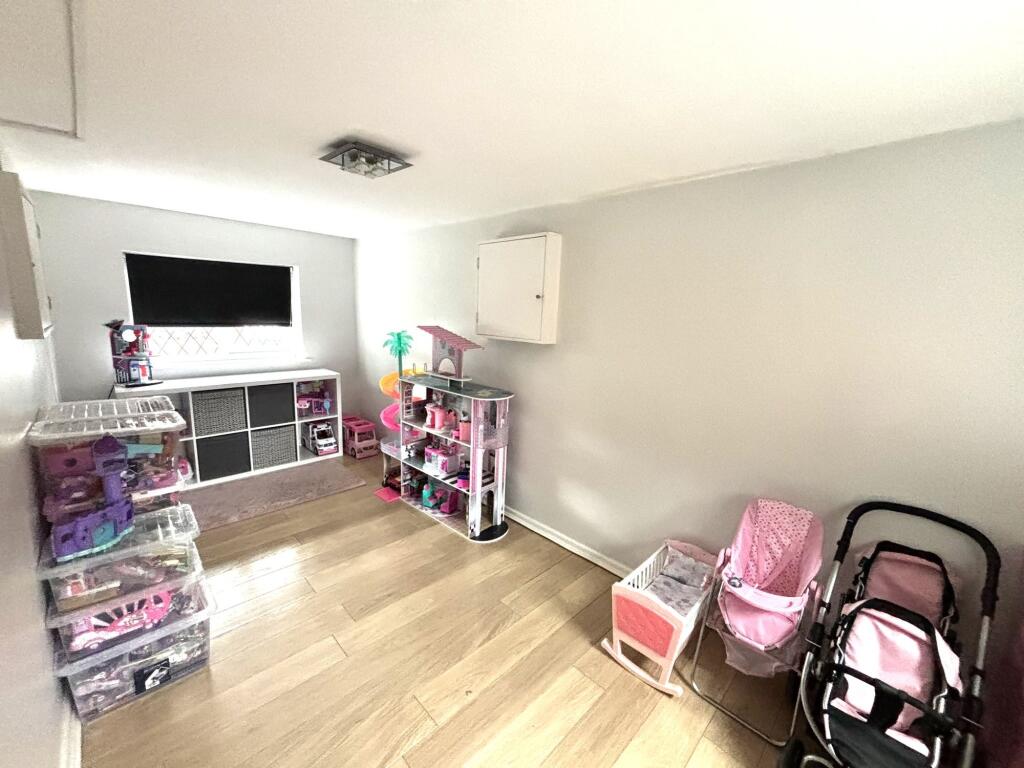 Play Room/Bedroom 3