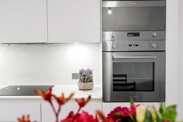 Thumbnail_5480_6192479_IMG_08_0000