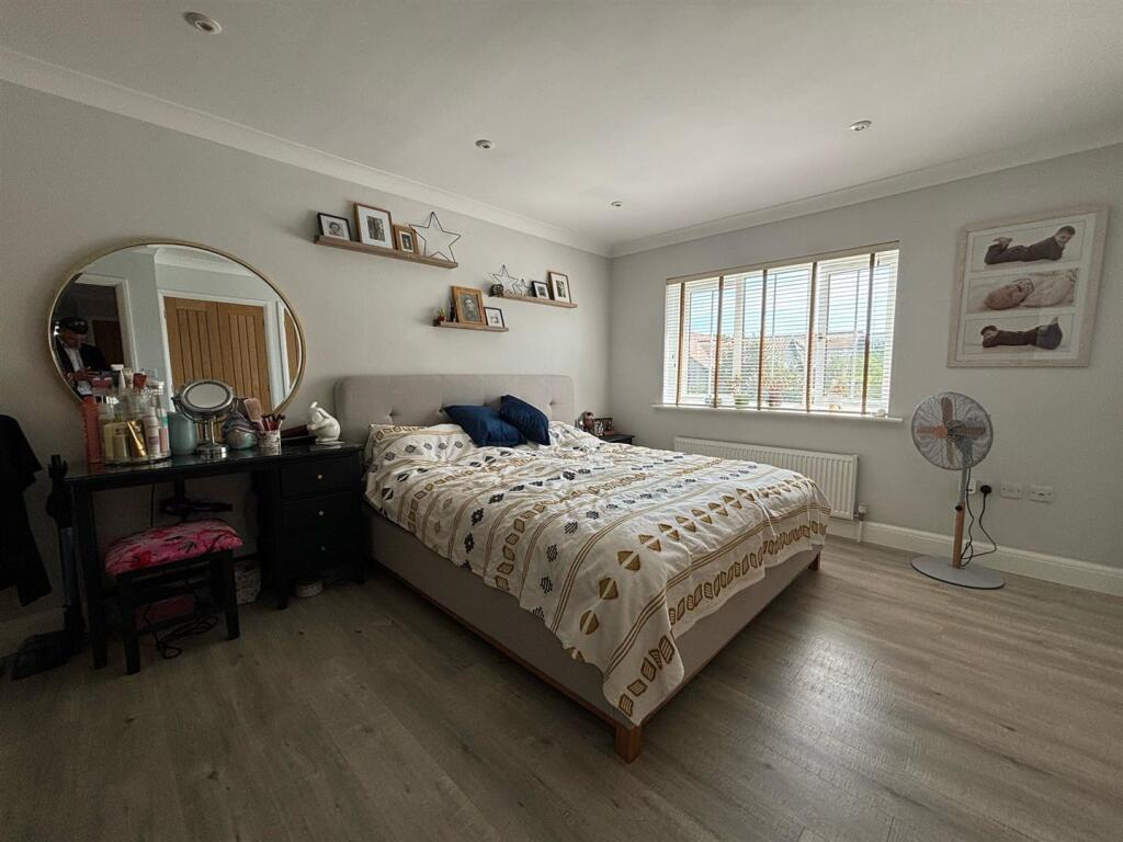 PHOTO-2025-05-01-13-53-16 (5).jpg