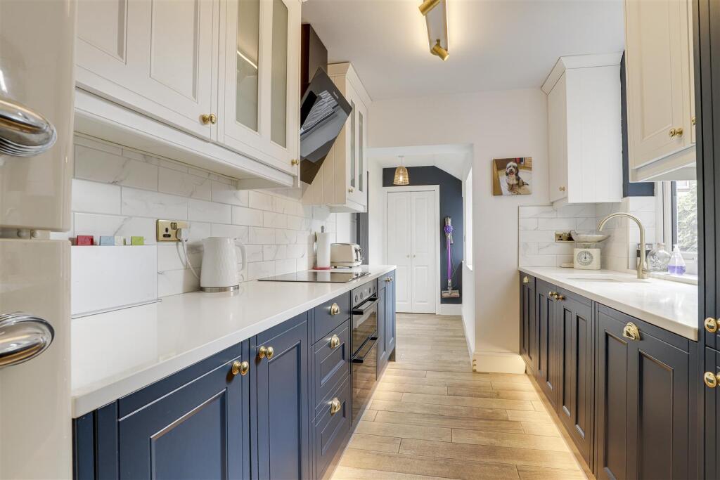 05.jpg