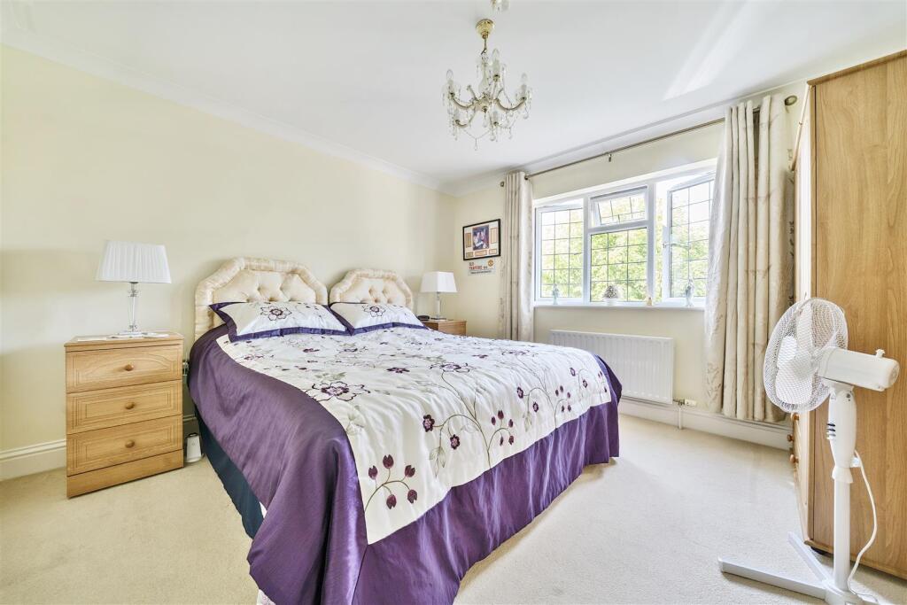 BEDROOM TWO.jpg