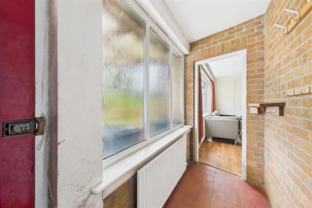 44 Hillcrest Road, Nailsea, North Somerset BS48 2J