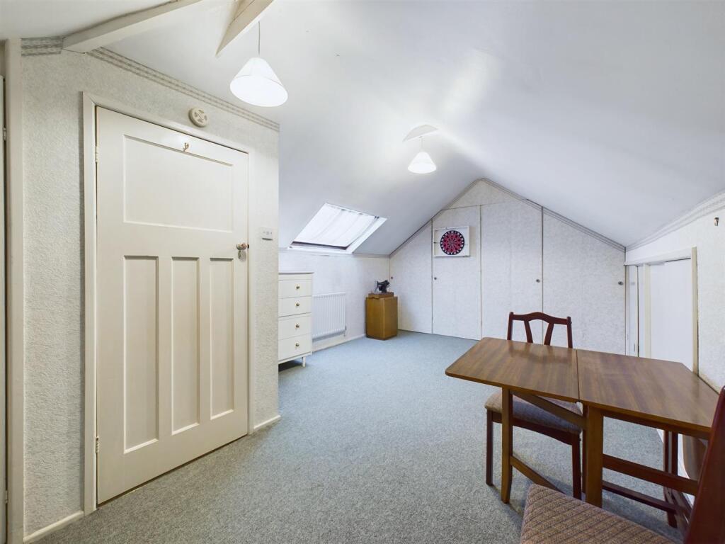 Occasional/Loft room: