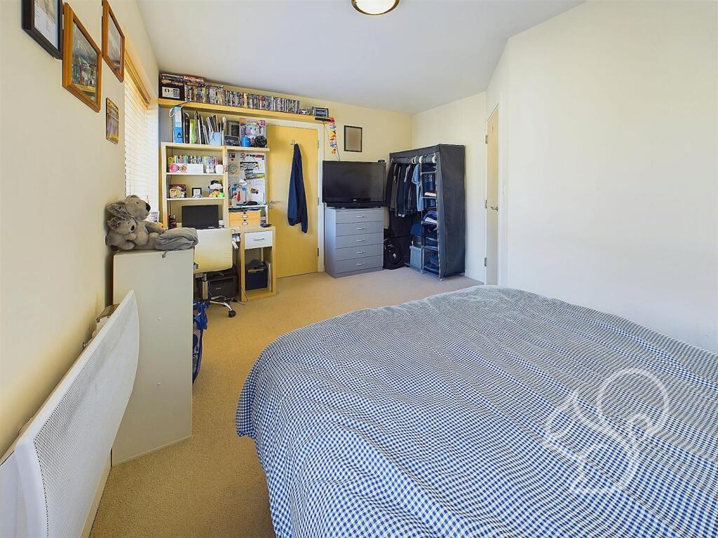 Principal Bedroom