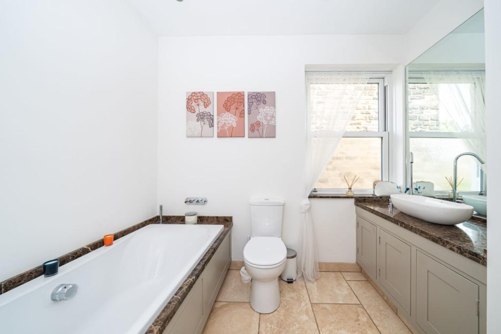 Master En-suite