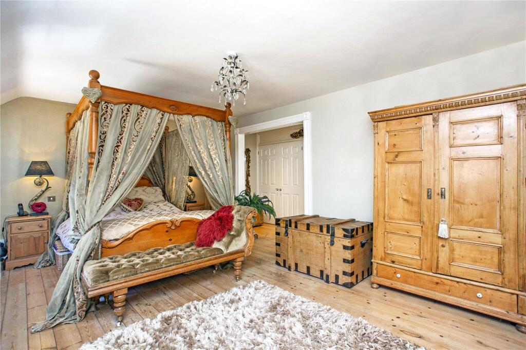 Principal Bedroom