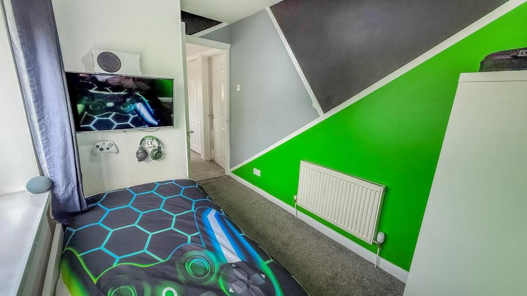 Denbigh Close 30-11.jpg