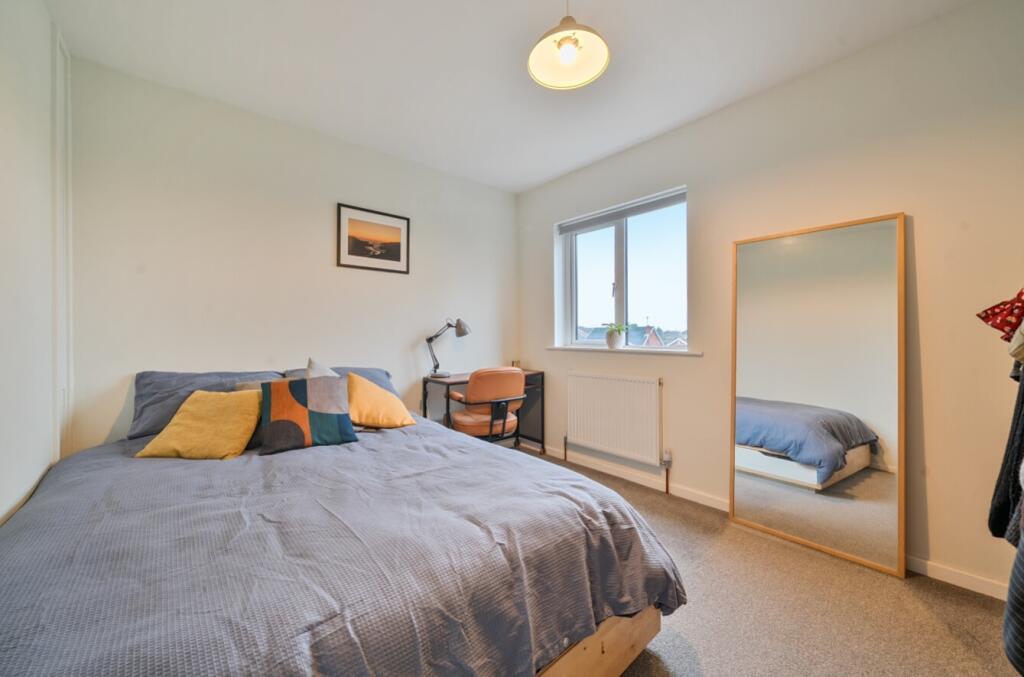 1394846-29-69493377db2c4-ARW-1