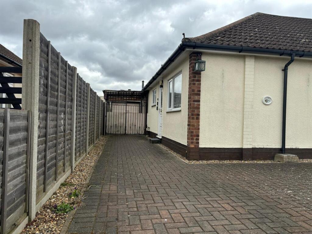 PHOTO-2025-03-17-08-26-25 2.jpg