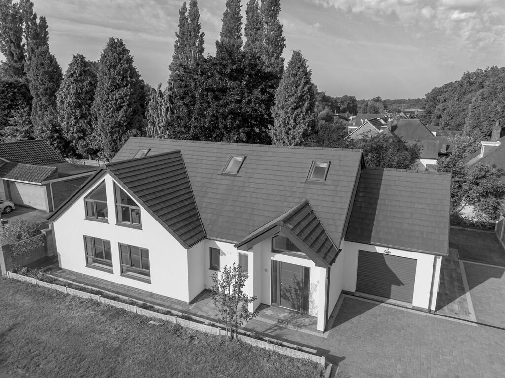 B&amp;W Dhiran Ba...