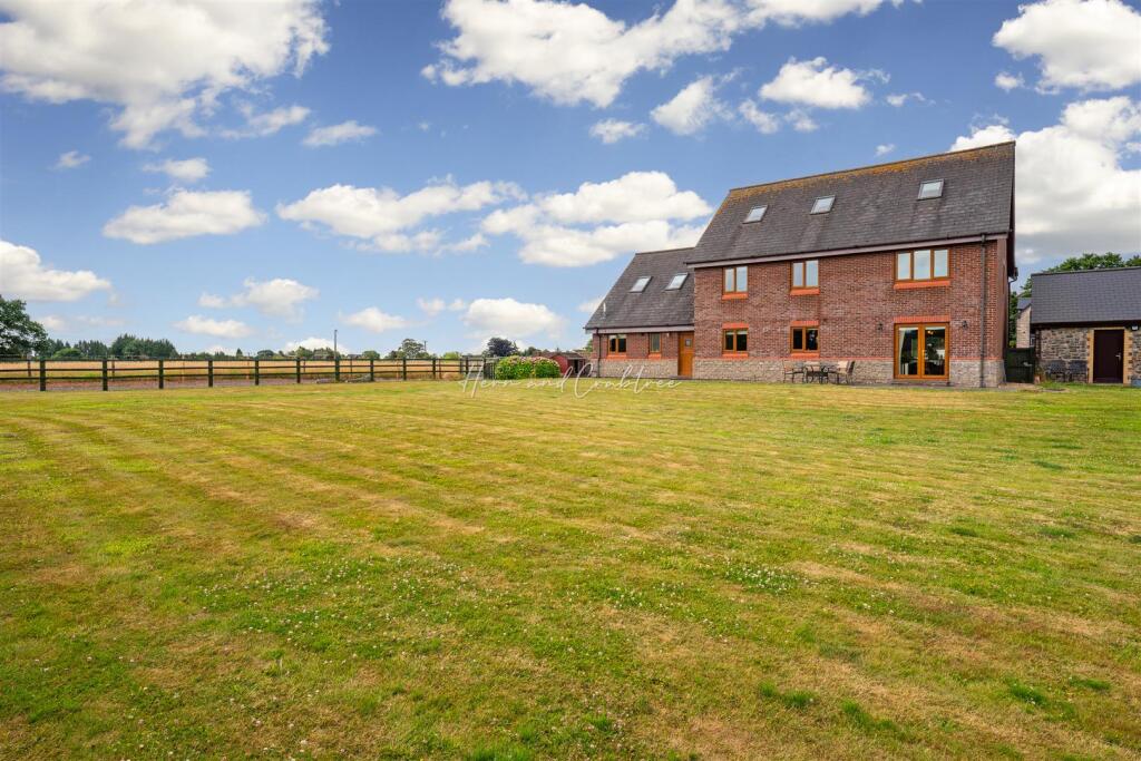 Walk Farm, Castleton, HernCrabtree (7).jpg