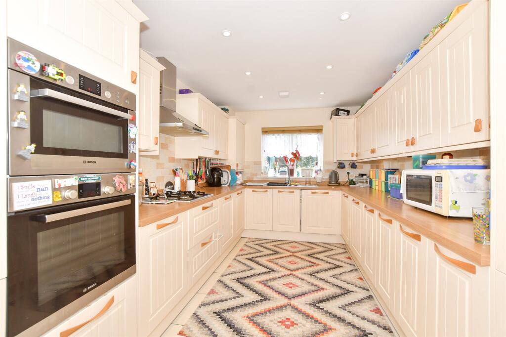Kitchen/ Diner