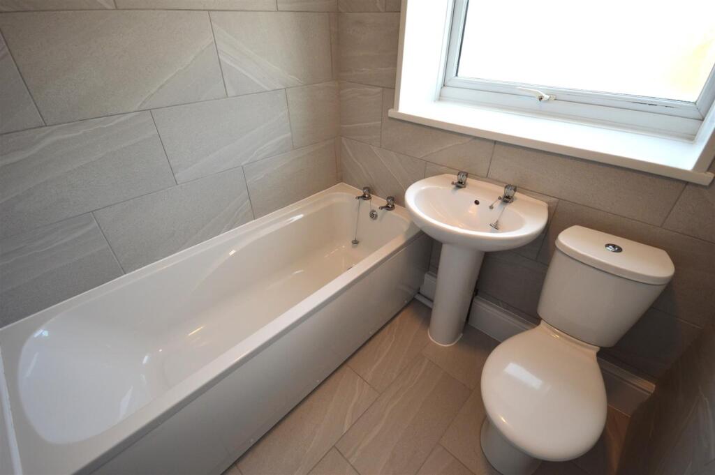 Bathroom.JPG