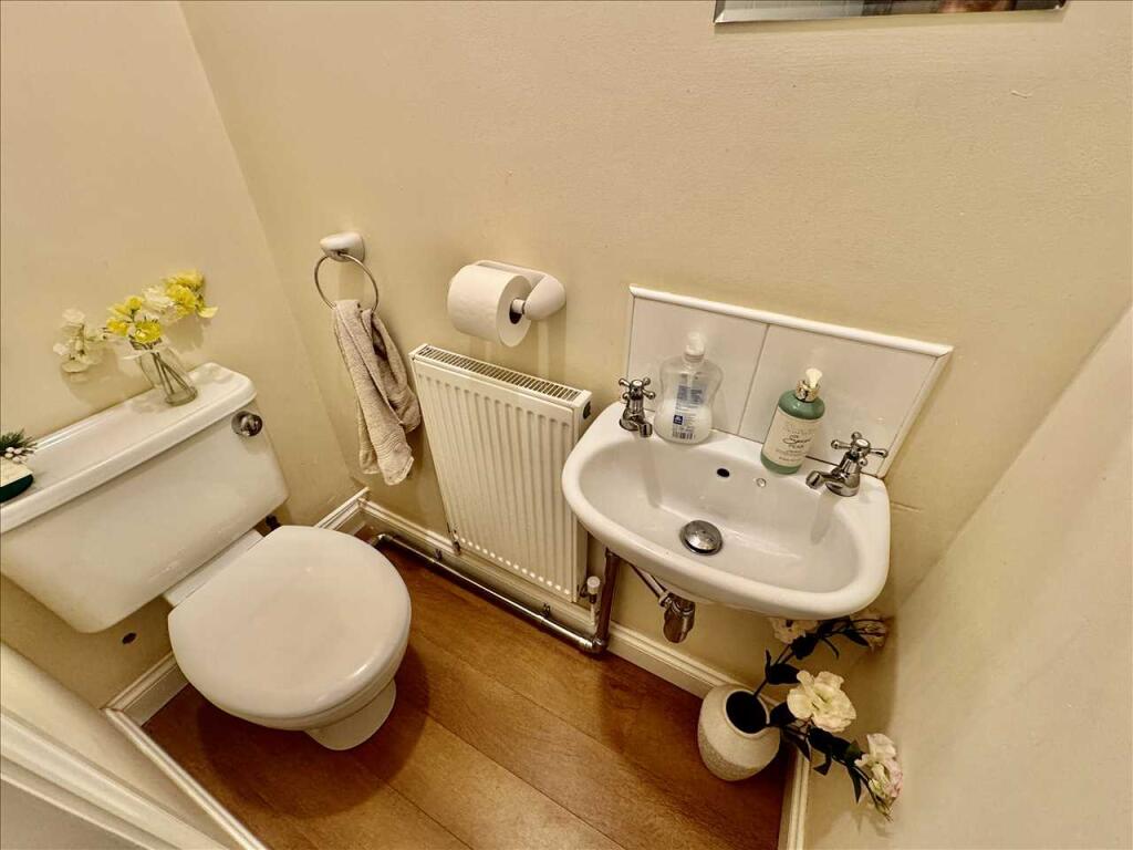 CLOAKROOM