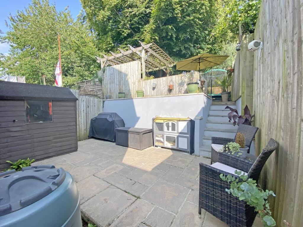 Stentaway Road 7 - Garden.jpg