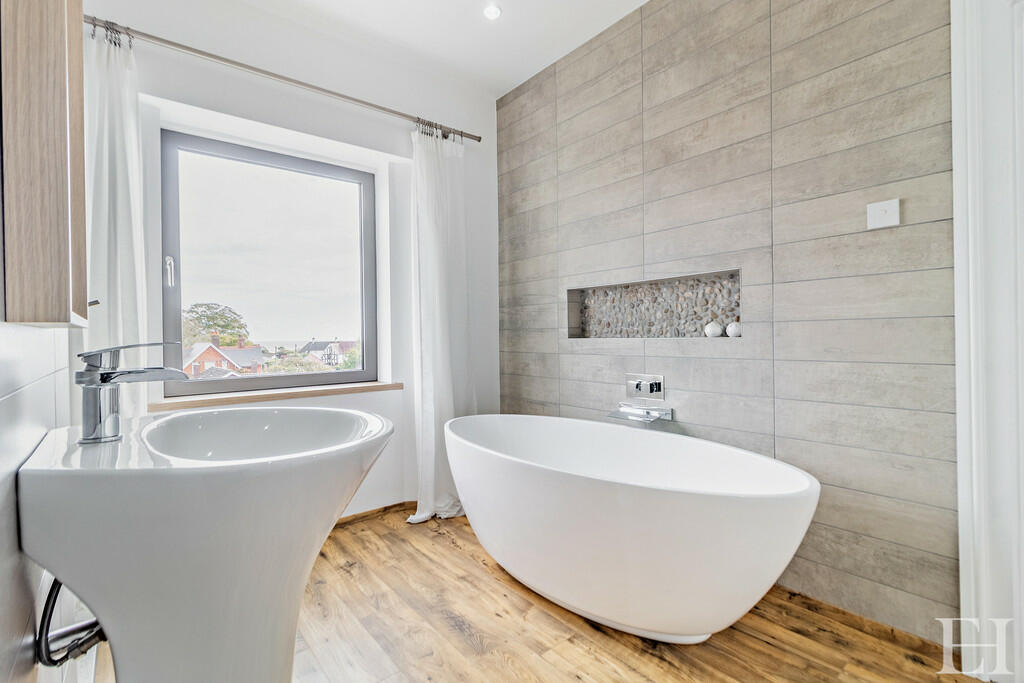 8623234-interiorW...