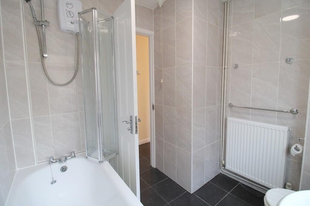 Bathroom2