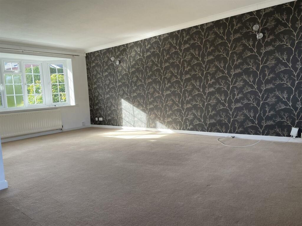 Lounge.jpeg