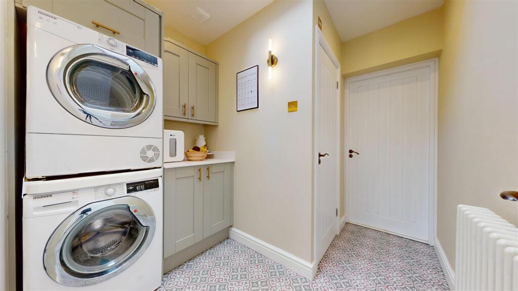 Paisley Avenue Utility