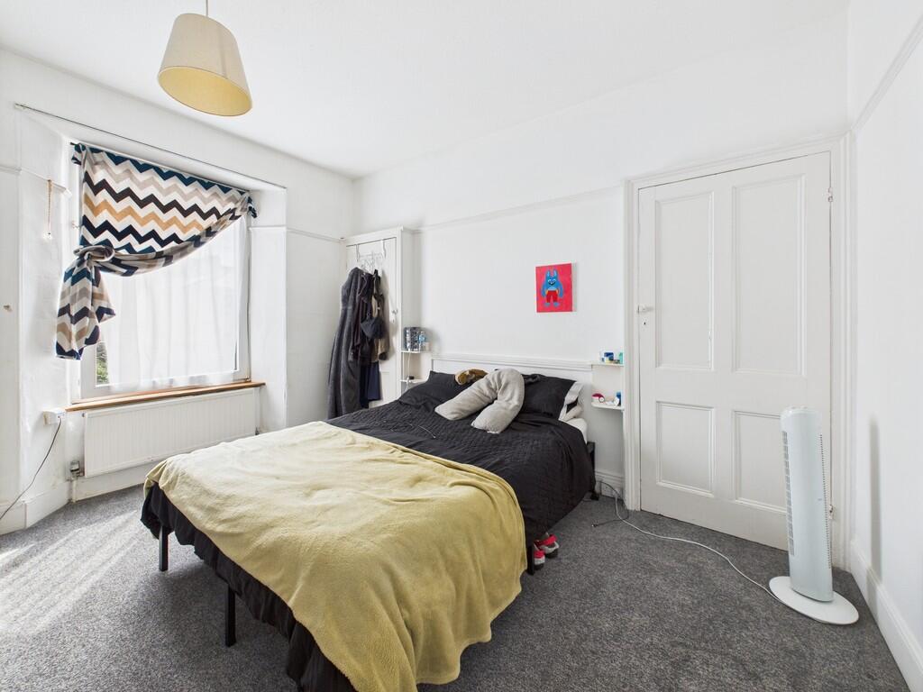 CAM03974G0-PR0160...