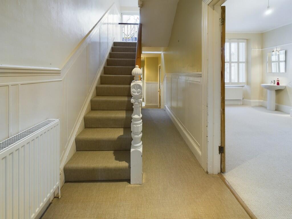 CAM02089G0-PR0387...