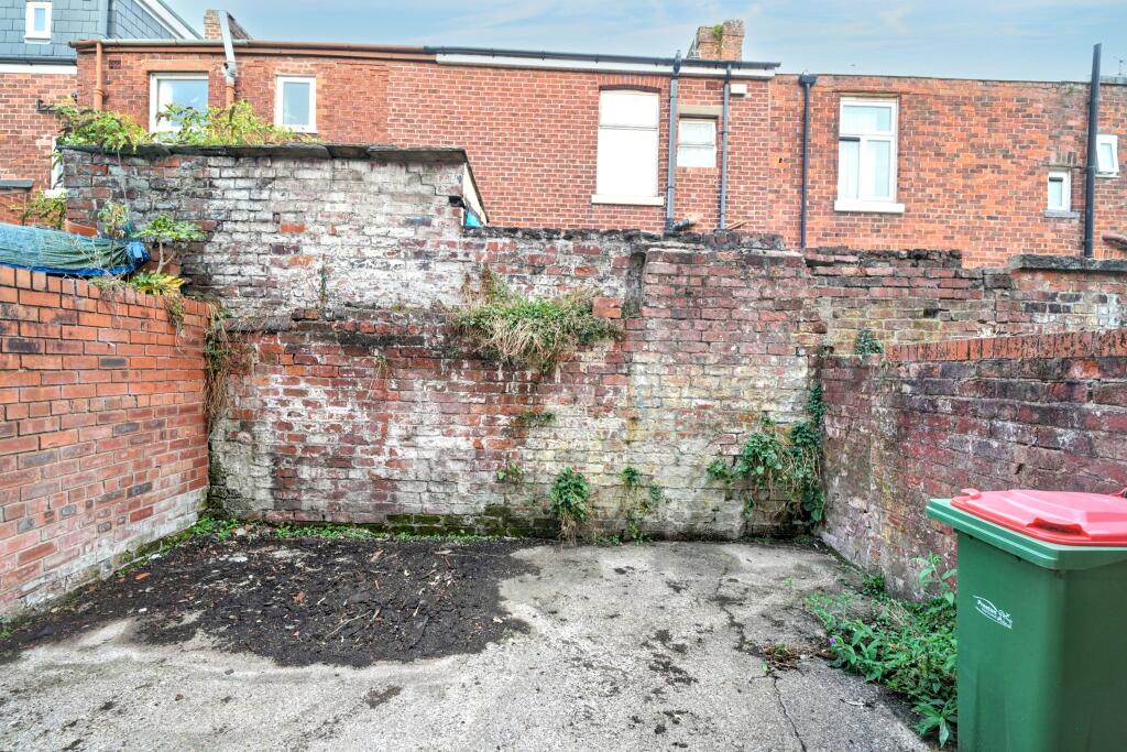 48 Cambridge Street, Preston, Lancashire, PR1 7XA