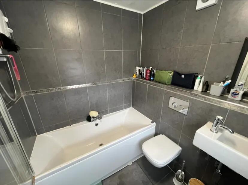 st-nicholas-street,-bills-inclusive---3-bedroom,-1-bathroom-image-11.jpg