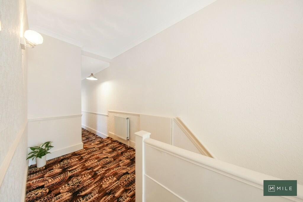 12A Odessa Road -...