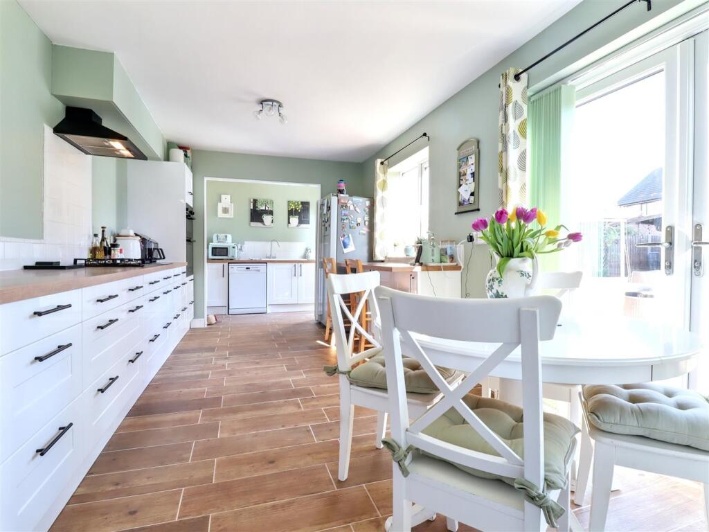 breakfast/kitchen