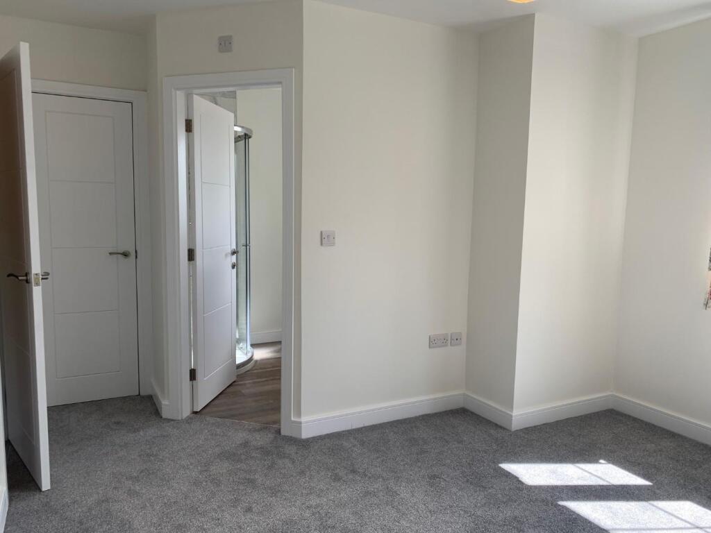 Bedroom One.jpg