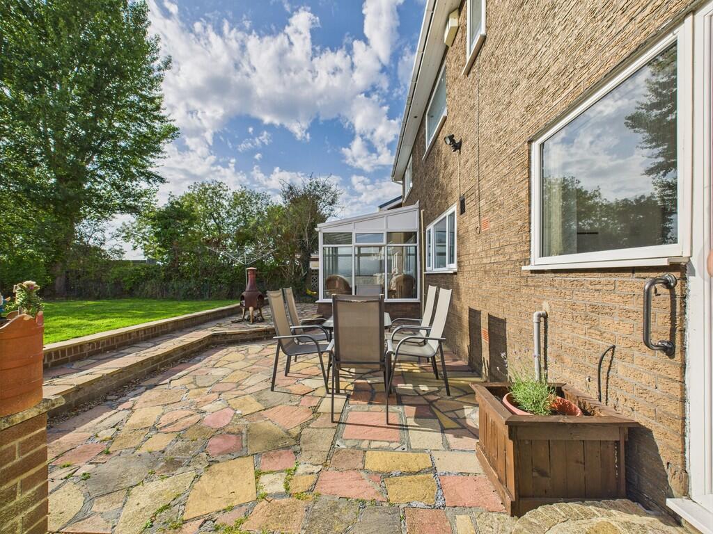 CAM01835G0-PR0277...