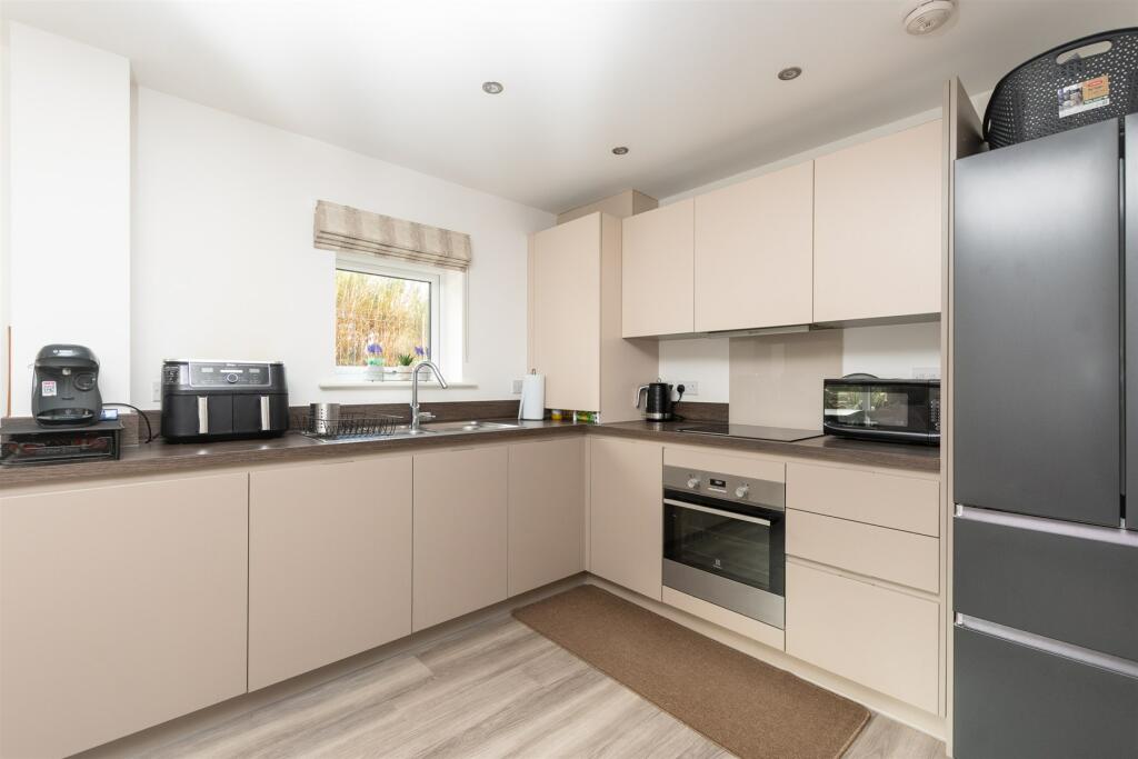 Lounge/Kitchen/ Diner	