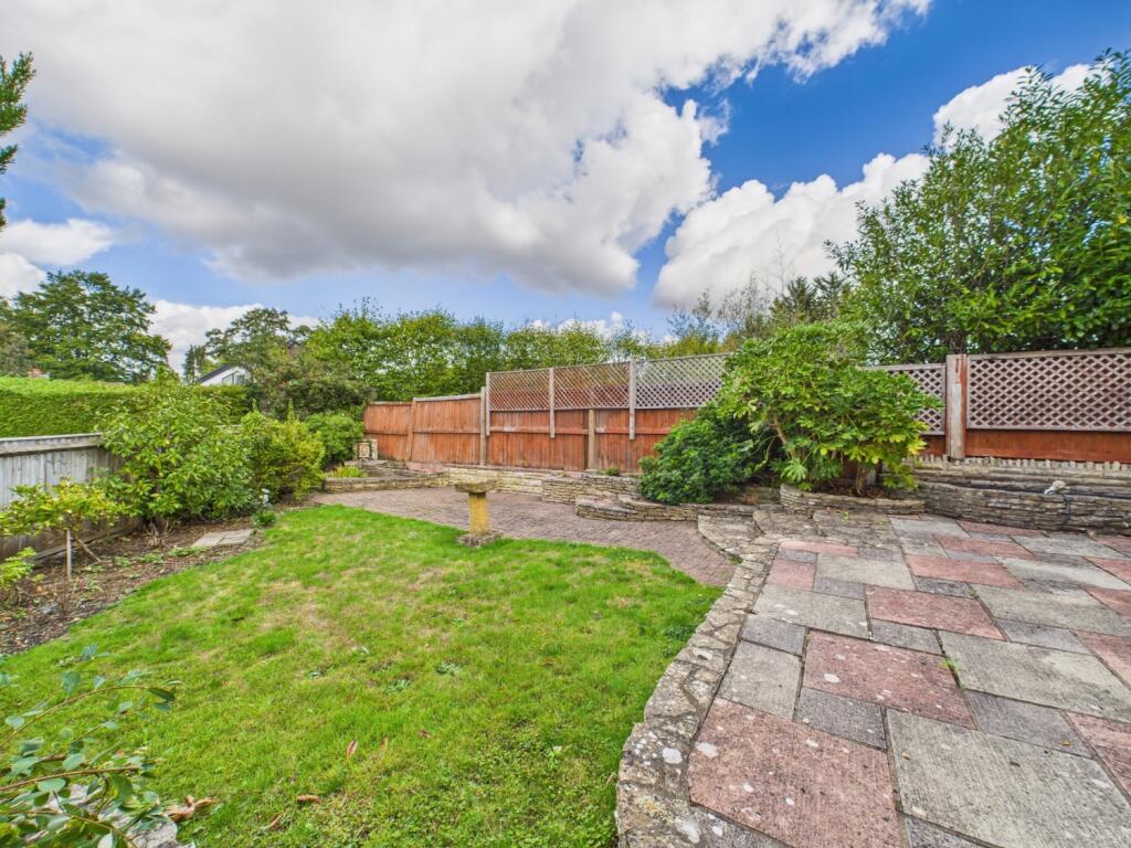 CAM01740G0-PR0441-STILL003